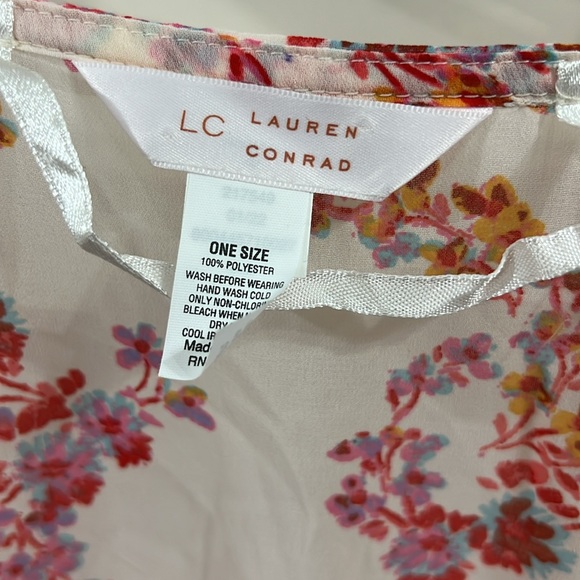 Lauren Conrad sheer robe - Picture 3 of 6